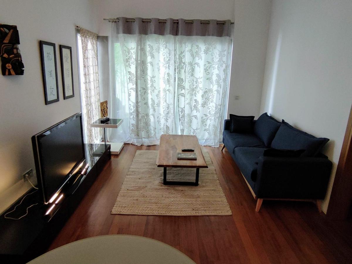 Apartamento Un Jardin En La Alfalfa - Kainga Homes セビリア エクステリア 写真