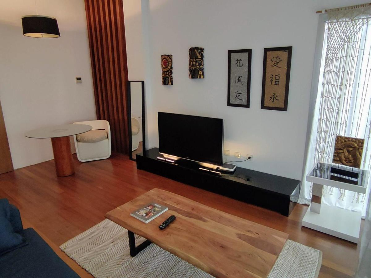 Apartamento Un Jardin En La Alfalfa - Kainga Homes セビリア エクステリア 写真