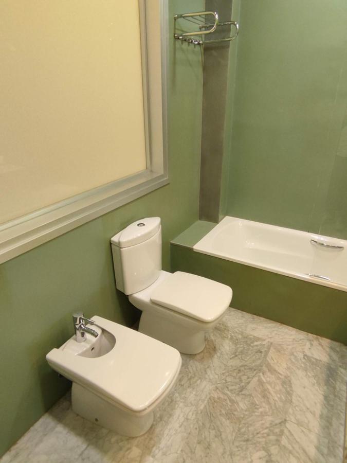 Apartamento Un Jardin En La Alfalfa - Kainga Homes セビリア エクステリア 写真
