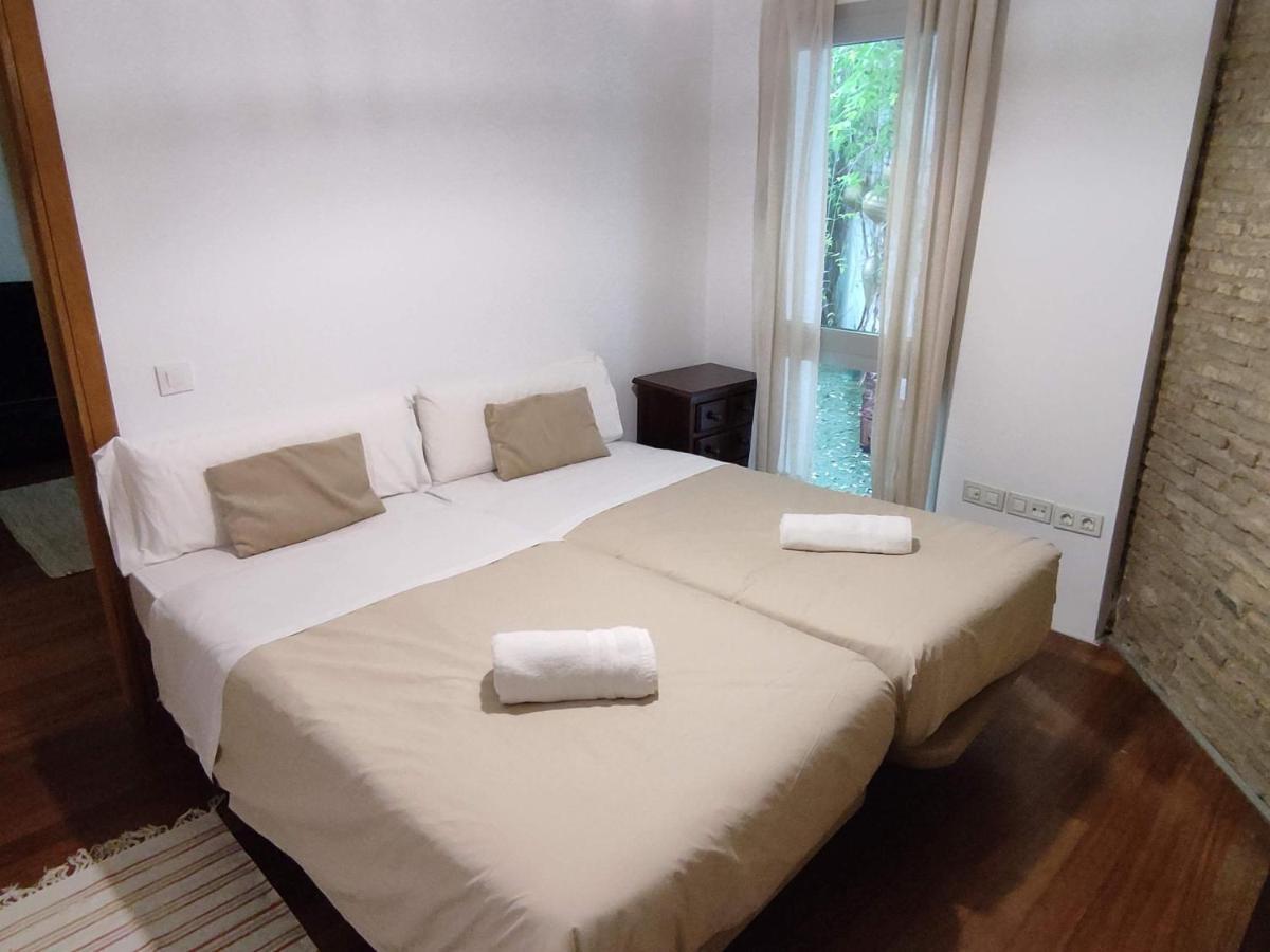 Apartamento Un Jardin En La Alfalfa - Kainga Homes セビリア エクステリア 写真